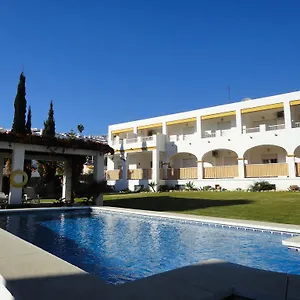 apartamentos-almoraide.1costadelsol.com/