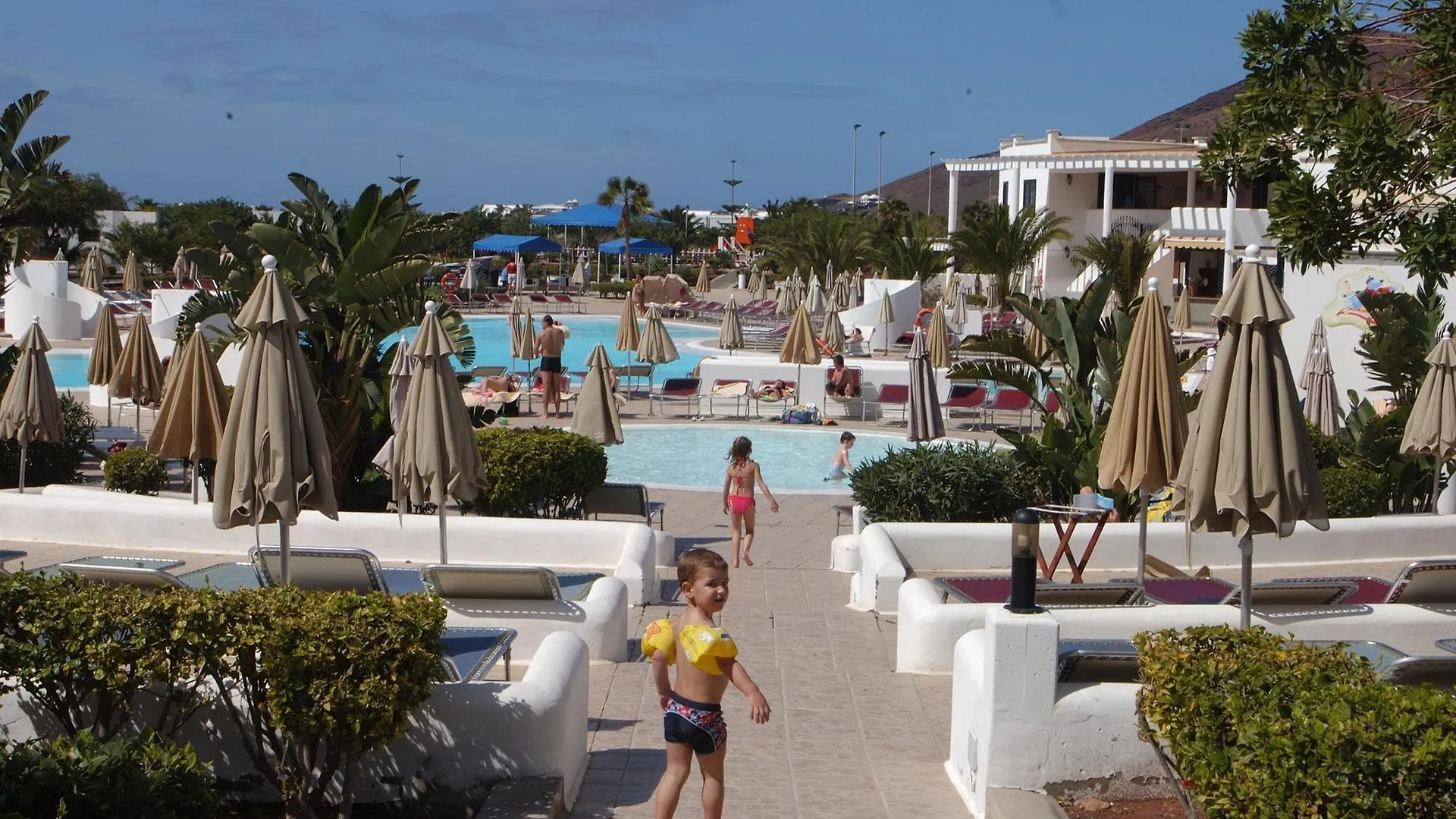 Hl Rio Playa Blanca Hotel 4*, Playa Blanca (Lanzarote)